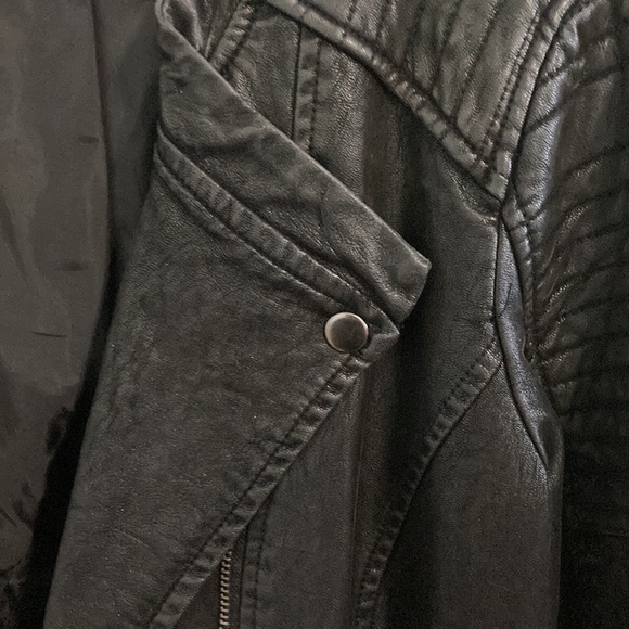 BKE Faux Leather Jacket - Picture 3 of 5